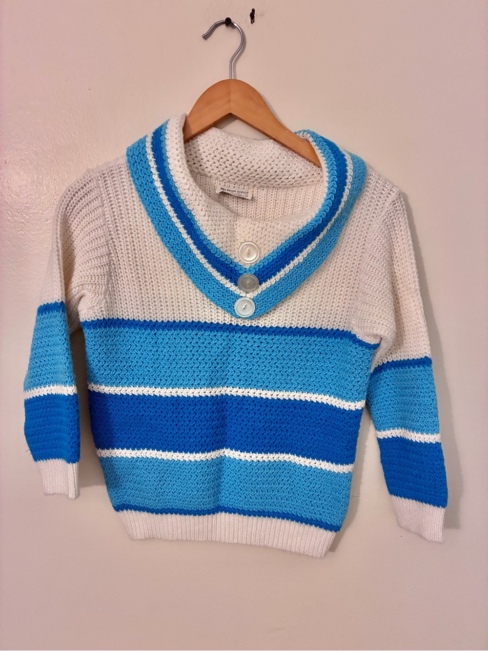 New Old Stock Vintage sweater 1960s/70s